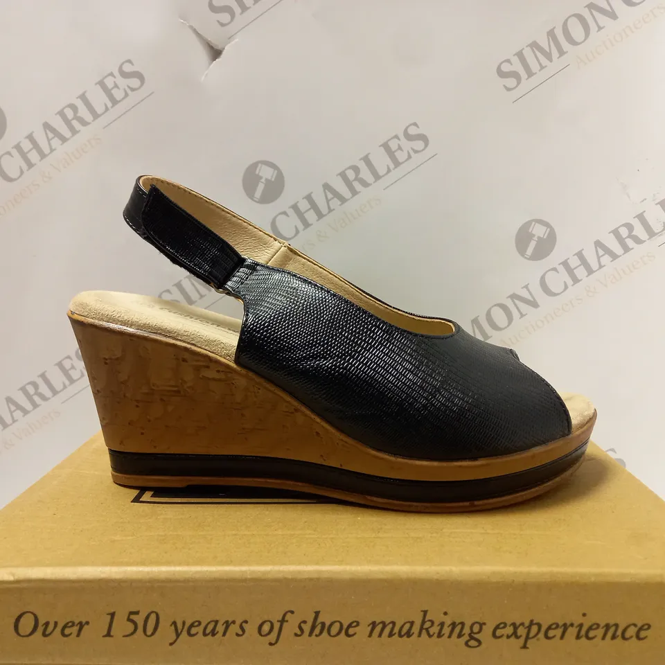 BOXED PAIR OF CUSHION WALK STRAPPY WEDGE HEELED SHOES, BLACK - SIZE 5
