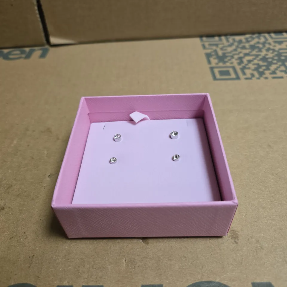 SWAROVSKI PINK PRESENTATION BOX WITH FOUR CLEAR ROUND STUD EARRINGS 