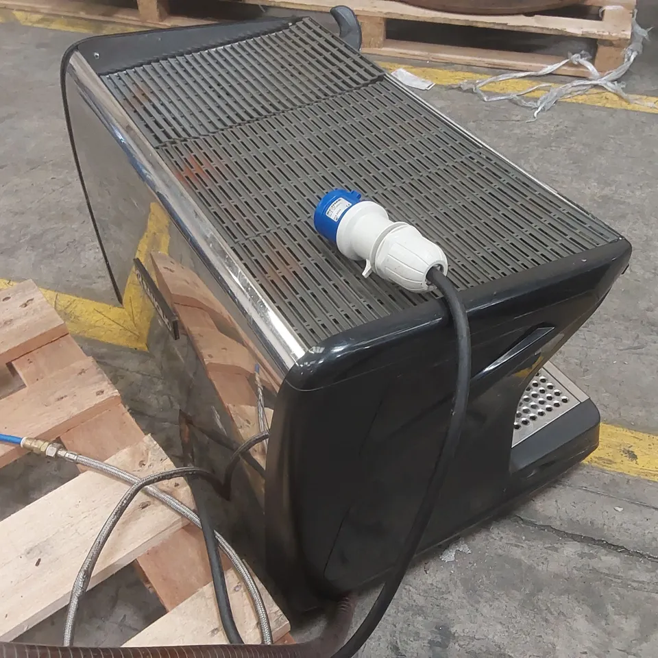 RANCILIO CLASSE 7 2 GROUP COMMERCIAL COFFEE MACHINE WITH ISTEAM