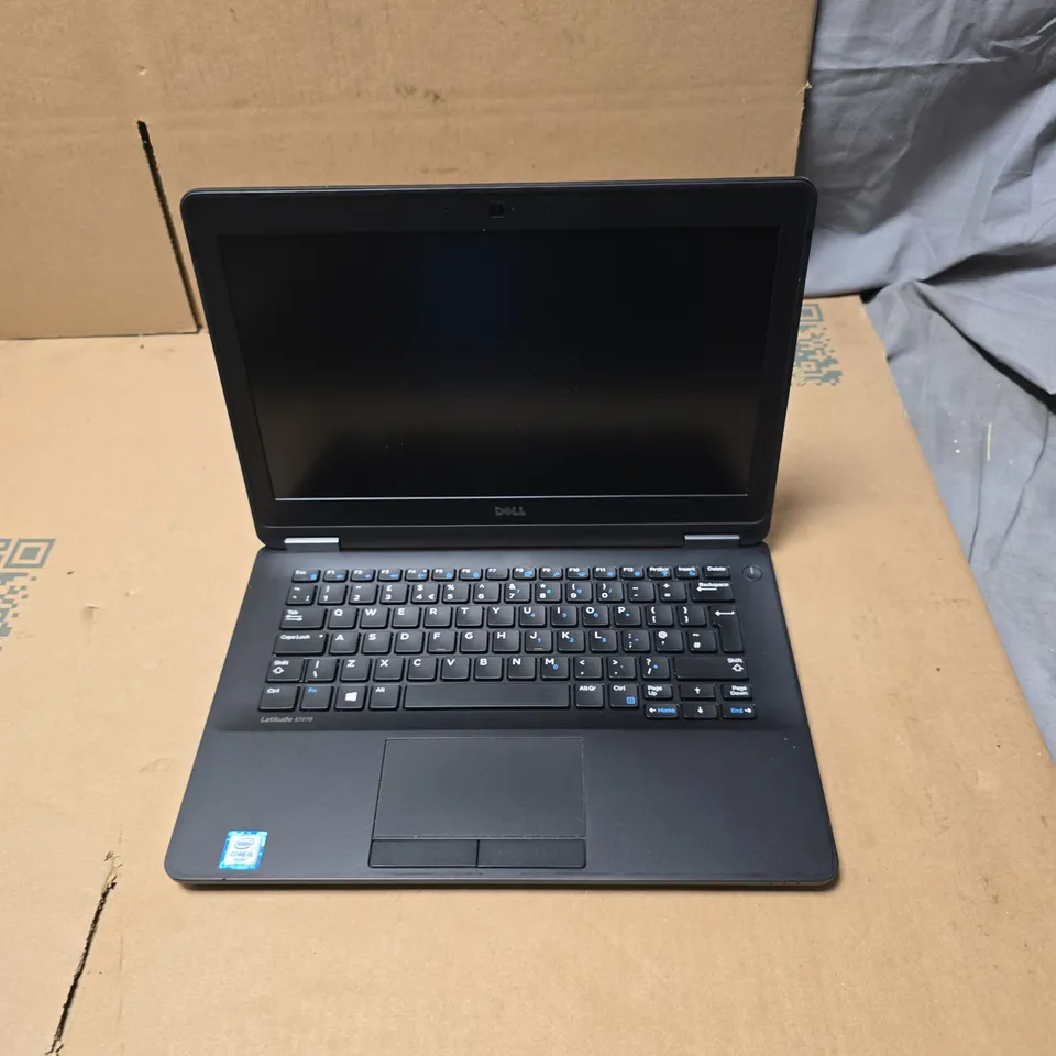 DELL LATITUDE E7270 LAPTOP - I5-6200U 2.3GHZ, 4GB RAM, 256GB SSD, 12.5IN DISPLAY
