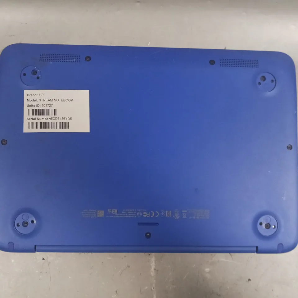 HP STREAM NOTEBOOK IN BLUE
