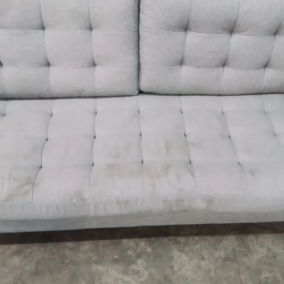 QUALITY DESIGNER 3 SEATER LIGHT GREY FABRIC UPHOLSTERED SOFA