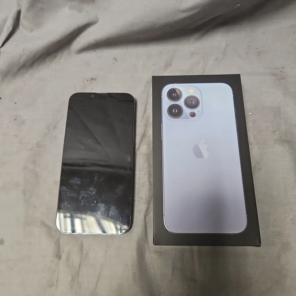 APPLE IPHONE SMARTPHONE – BLUE, CRACKED REAR GLASS