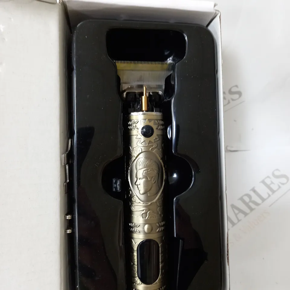 BOXED UNBRANDED PROFESSIONAL HAIR CLIPPERS