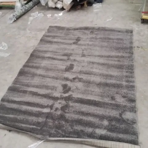 QUALITY DESIGNER AREA RUG - APPROXIMATELY 280X200CM