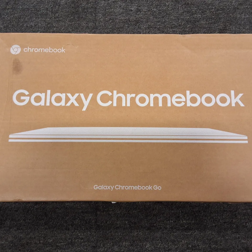 BOXED SAMSUNG GALAXY CHROMEBOOK INTEL LAPTOP IN SILVER - 340XDA-KA2