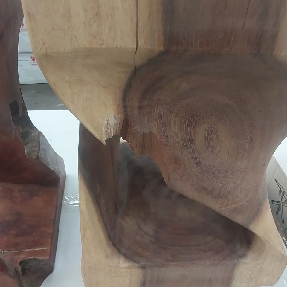 SET OF 2 DAMAGED WOODEN SIDE TABLES 