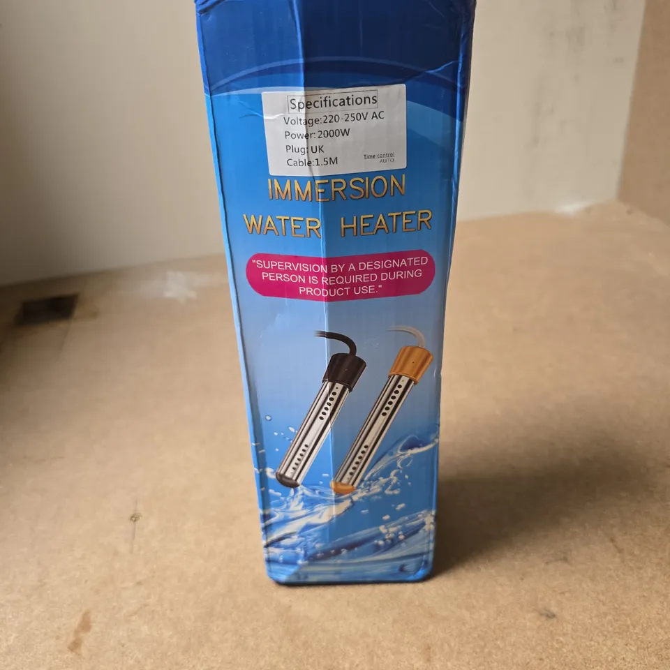 BOX OF APPROXIMATELY 15 ASSORTED ITEMS INCLUDING HAIR STYLING COMB , IMMERSION WATER HEATER AND MOTOROLA BACK UP LINE PHONE