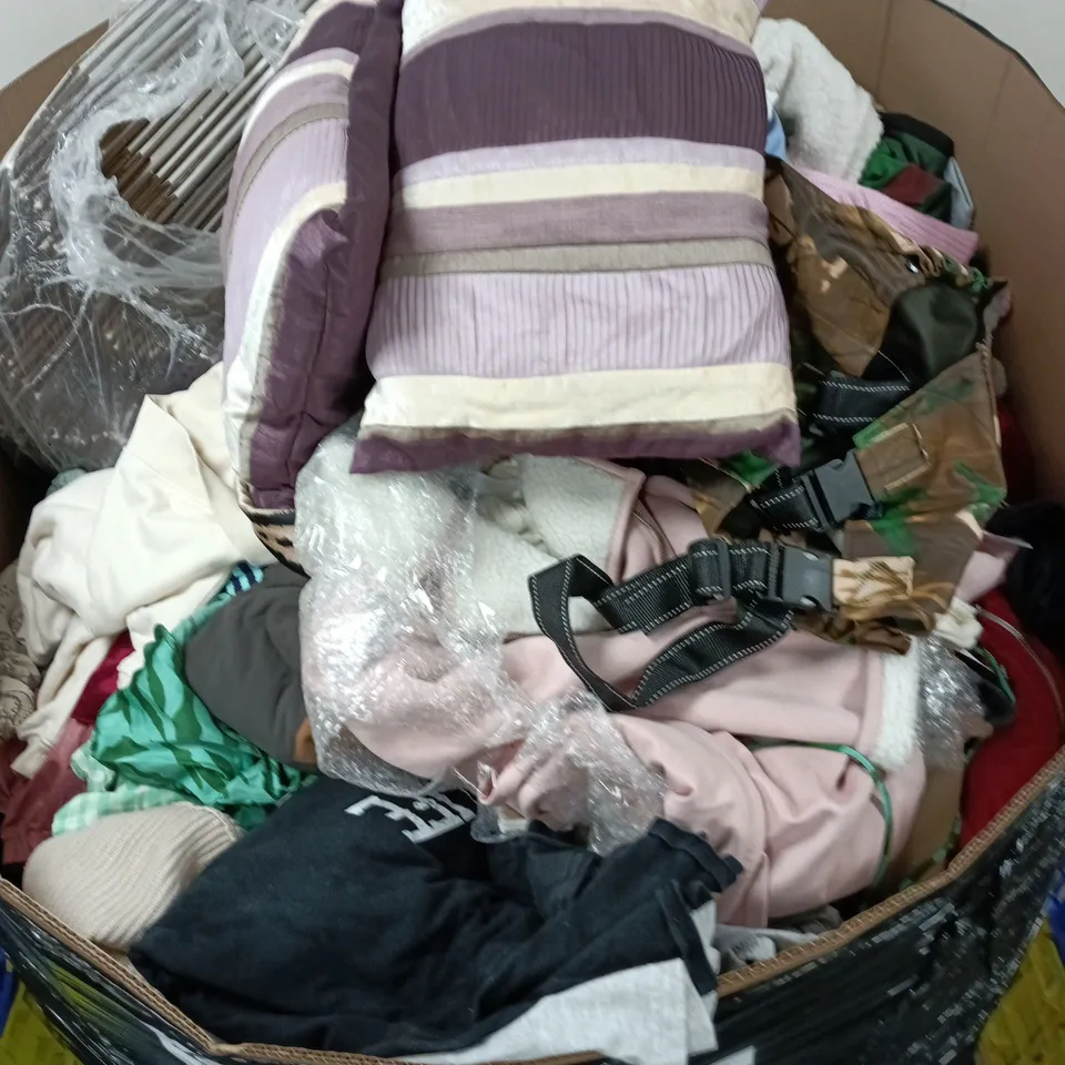 PALLET OF LARGE QUANTITY OF ASSORTED ITEMS TO INCLUDE LARGE QUANTITY OF BRANDED CLOTHING, CUSHIONS, CARDBOARD BOXES, ETC - COLLECTION ONLY