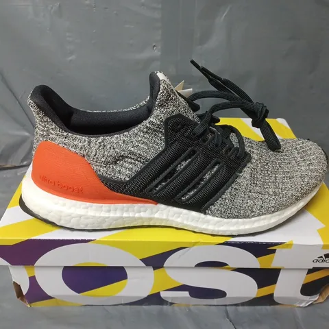 BOXED PAIR OF ADIDAS ULTRABOOST TRAINERS - UK SIZE 8