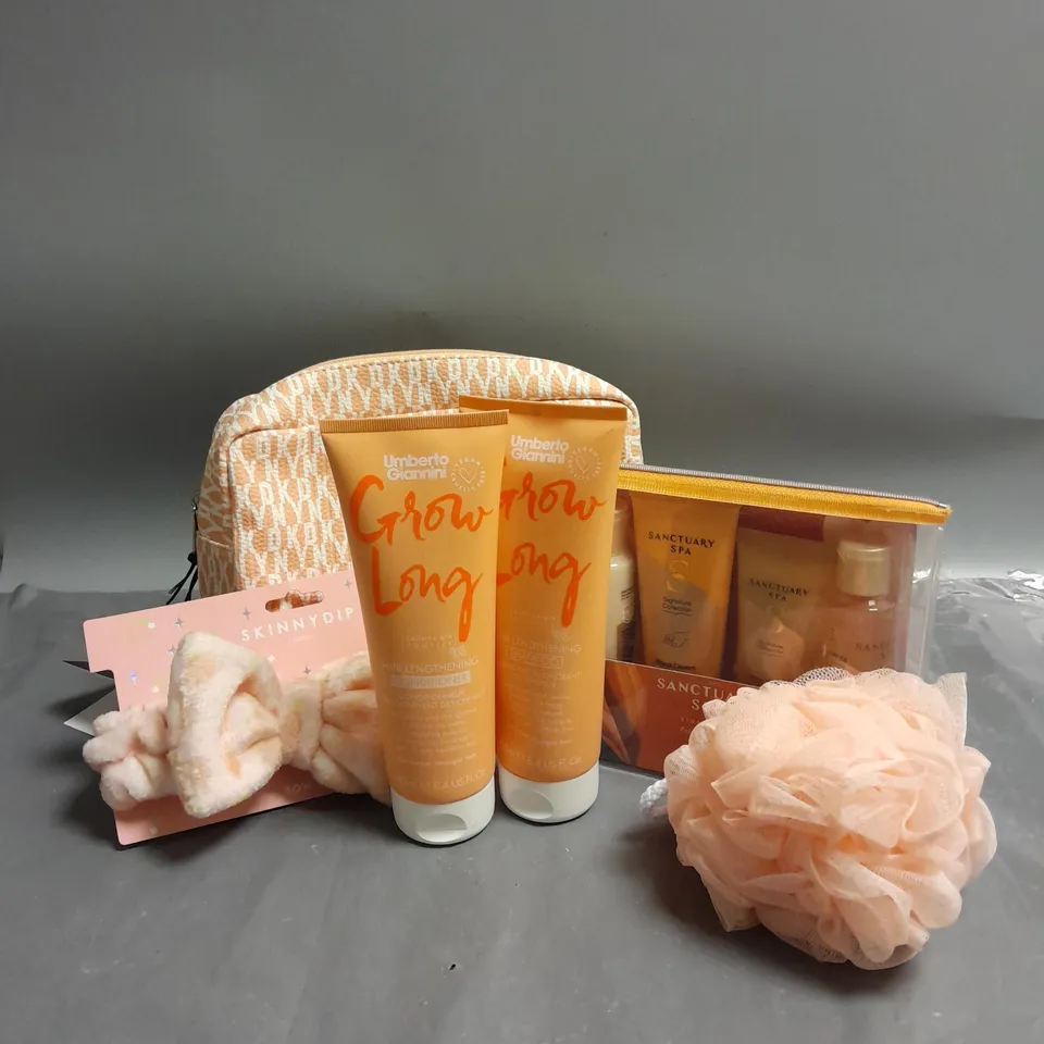 BOX OF APPROX 6 ASSORTED COSMETIC PRODUCTS TO INCLUDE - UMBERTO GIANNINI BRIGHTENING SHAMPOO & CONDITIONER - SANCTUARY SPA SIGNATURE COLLECTION - SKINNYDIP HEADBAND - ETC