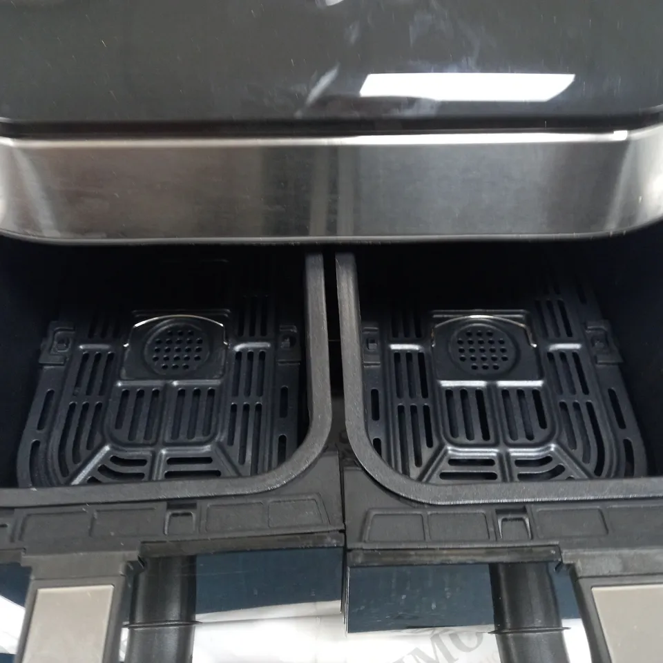 BOXED INSTANT VORTEX 8 IN 1 DUAL AIR FRYER 7.6