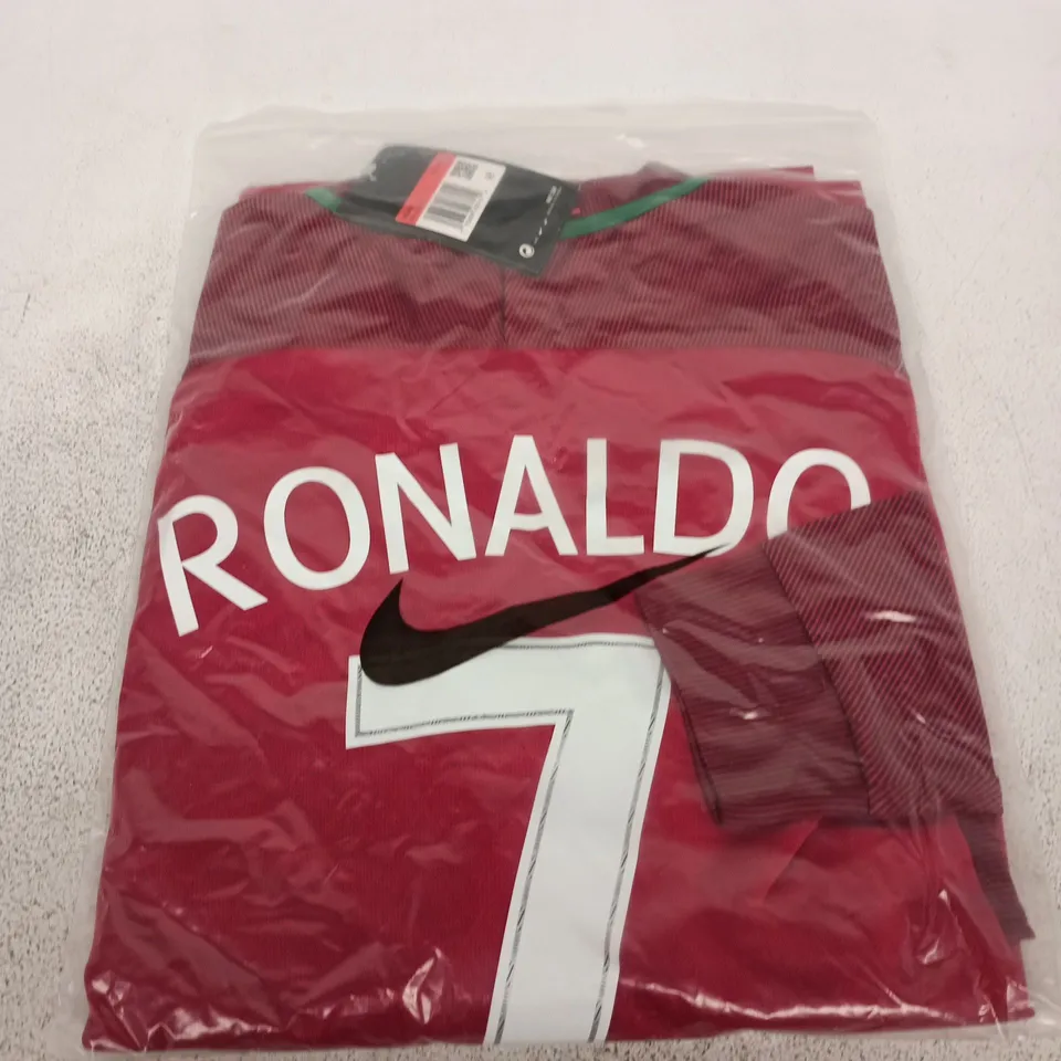 BAGGED PORTUGAL FC HOME JERSEY - RONALDO 7 - LARGE