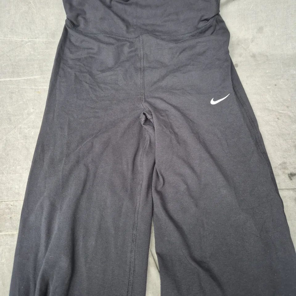 NIKE WOMEN'S TIGHT FIT HIGH RISE LEGGINGS – UK SIZE S (SMALL)