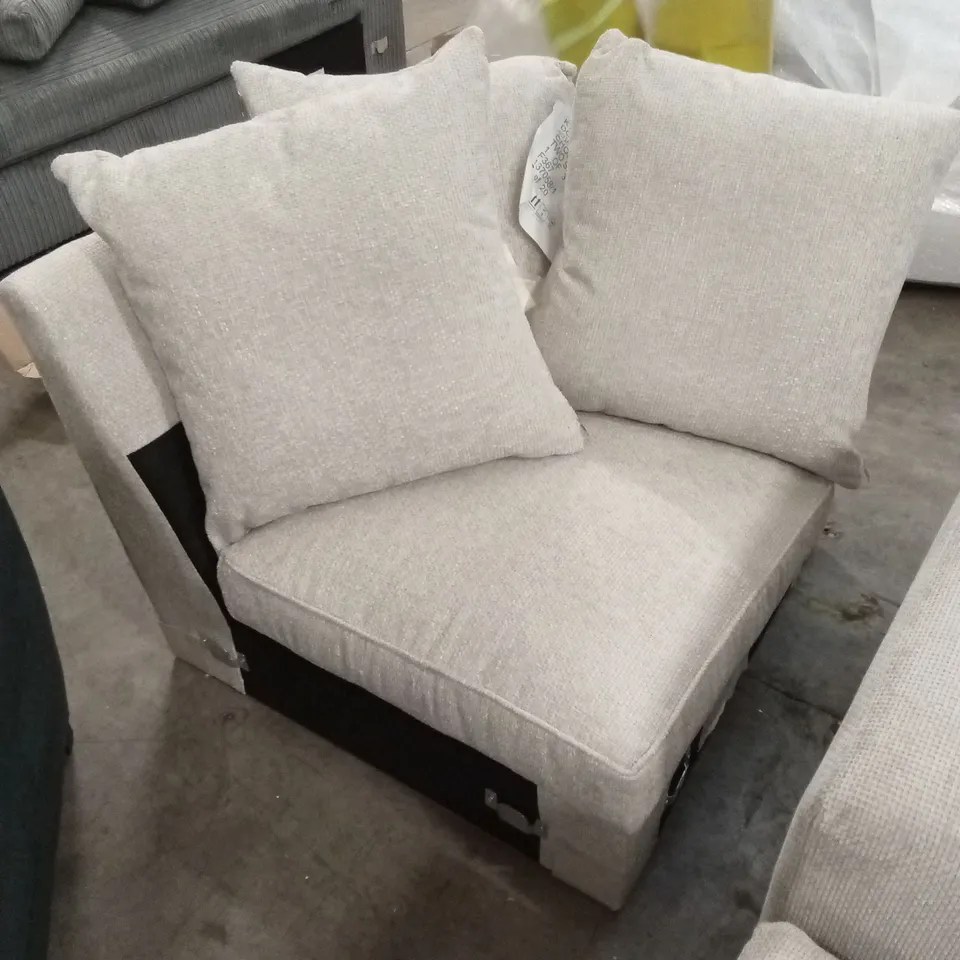 5 x ASSORTED DESIGNER SOFA PARTS AND PIECES