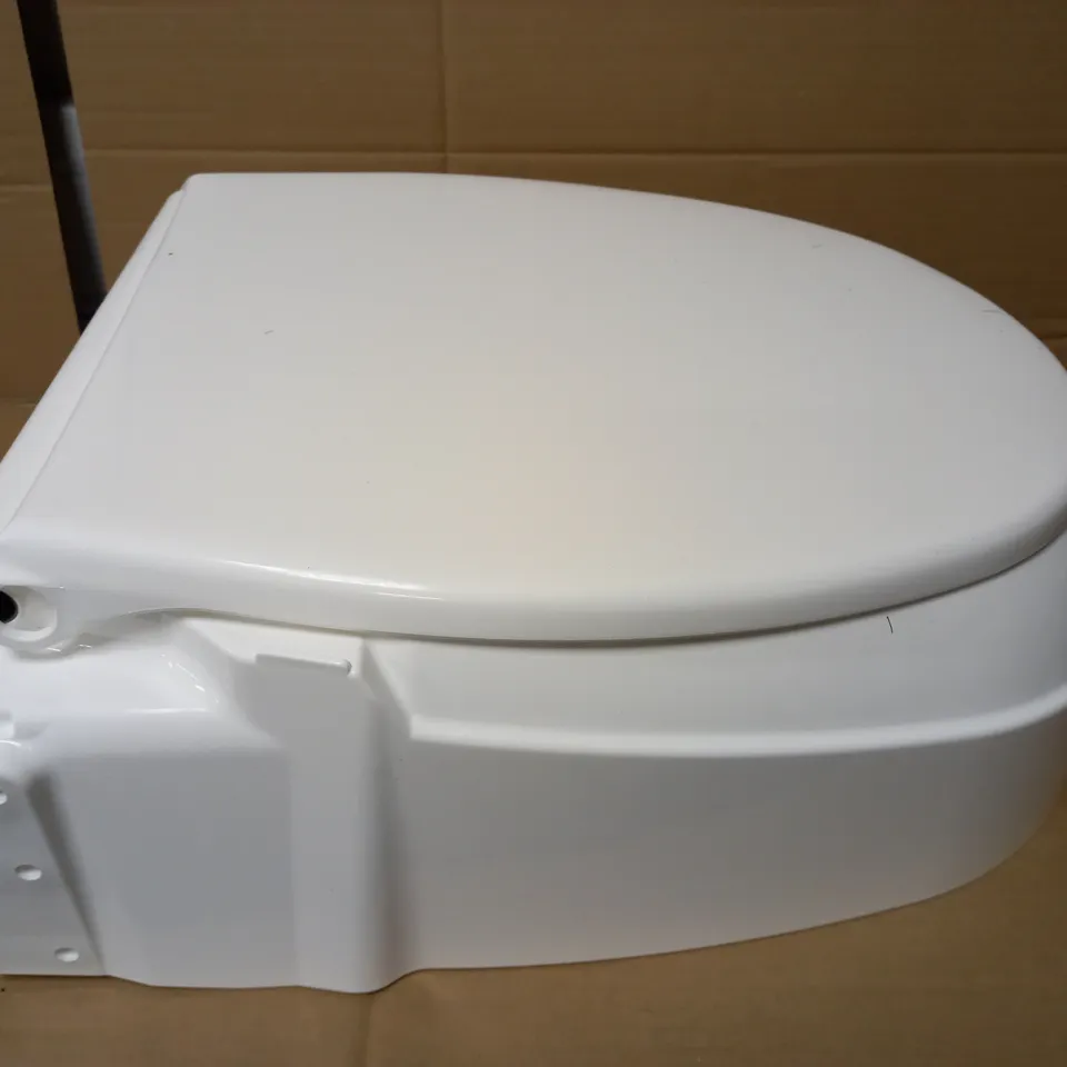 INVACARE AQUATEC TOILET SEAT RAISER