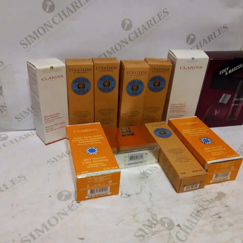 LOT OF APPROXIMATELY 11 COSMETICS ITEMS TO INCLUDE CLARINS AFTER SUN SOOTHING GEL, DULL PURSUIT EAU DE TOILETTE (75ml), LOCCITANE HAND CREAM, ETC