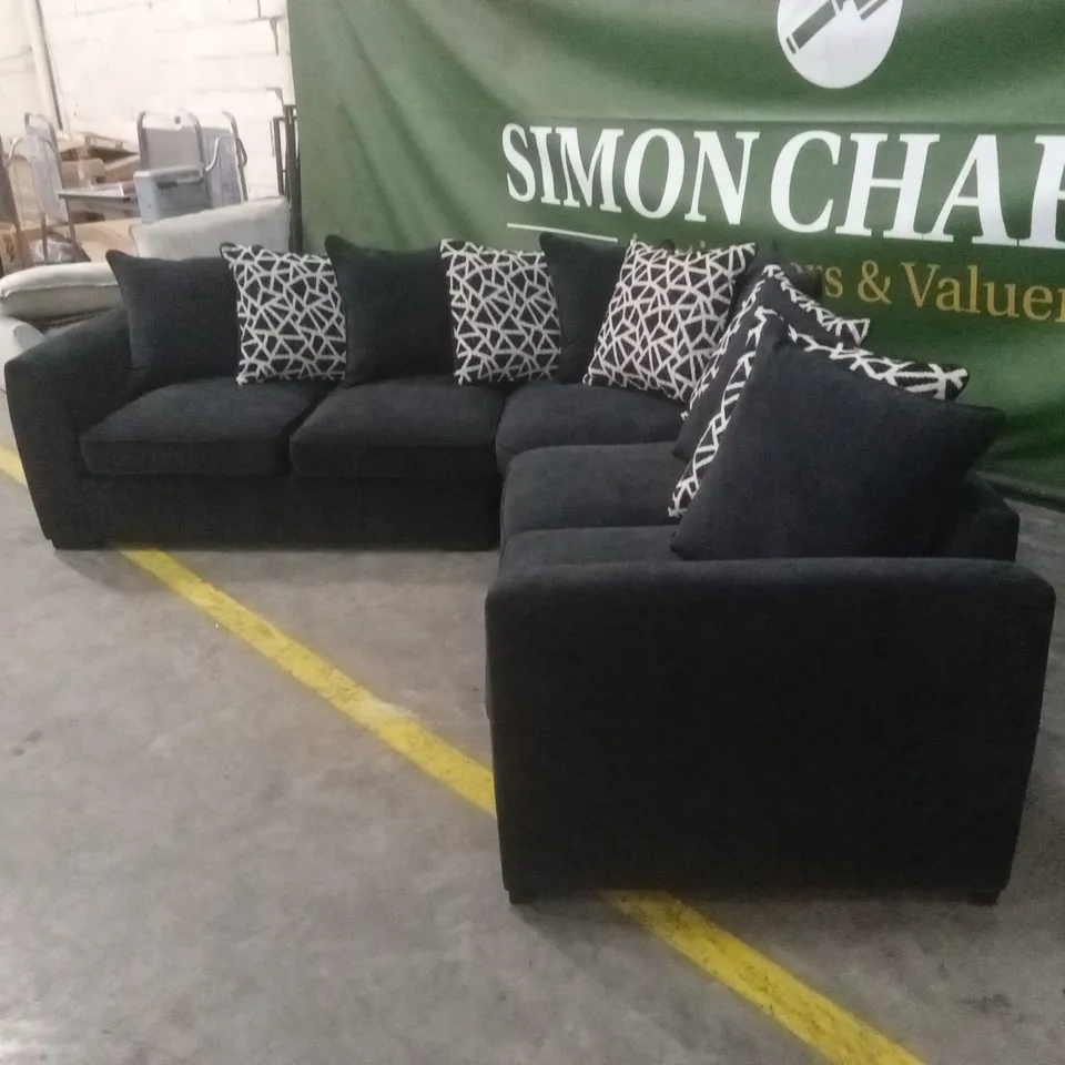 PAYTON FABRIC CORNER GROUP SOFA RRP £1499