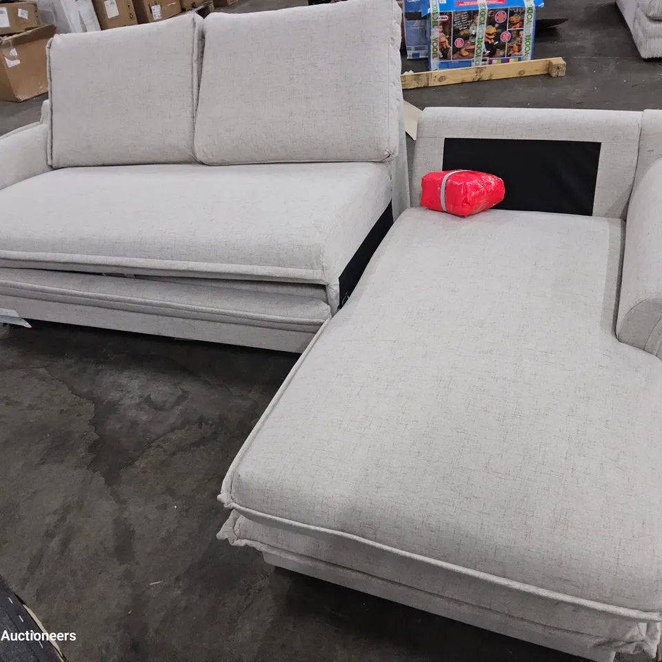 DESIGNER CHAISE SOFA WITH PULL OUT BED NATURAL FABRIC 