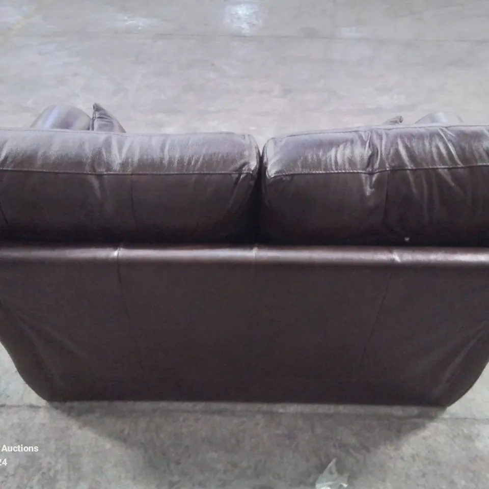 QUALITY DESIGNER 2 SEATER LEATHER UPHOLSTERED CHOCOLATE VINTAGE SOFA