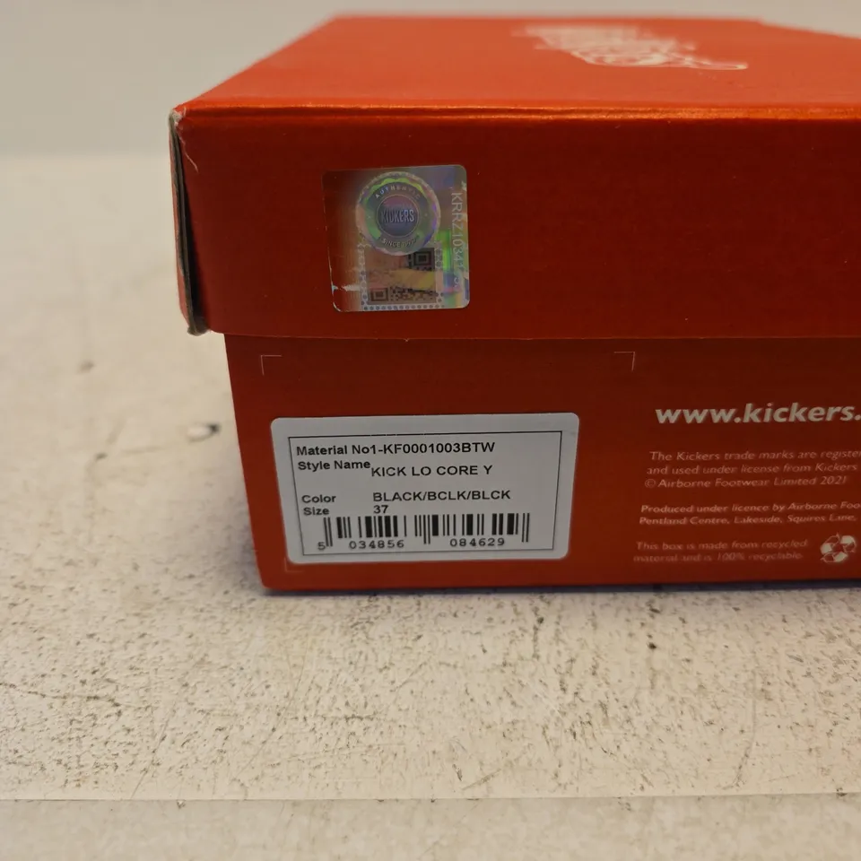 KICKERS BLACK LEATHER SHOES – UK 4 (EU 37) – BOXED