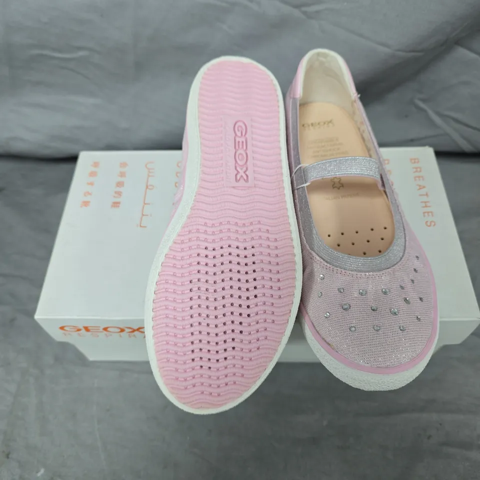 GEOX RESPIRA KIDS' PINK GLITTER MARY JANE SHOES – UK 3.5 (EU 35)