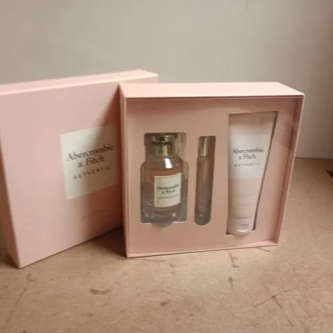 ABERCROMBIE & FITCH AUTHENTIC FRAGRANCE GIFT SET – PINK BOX