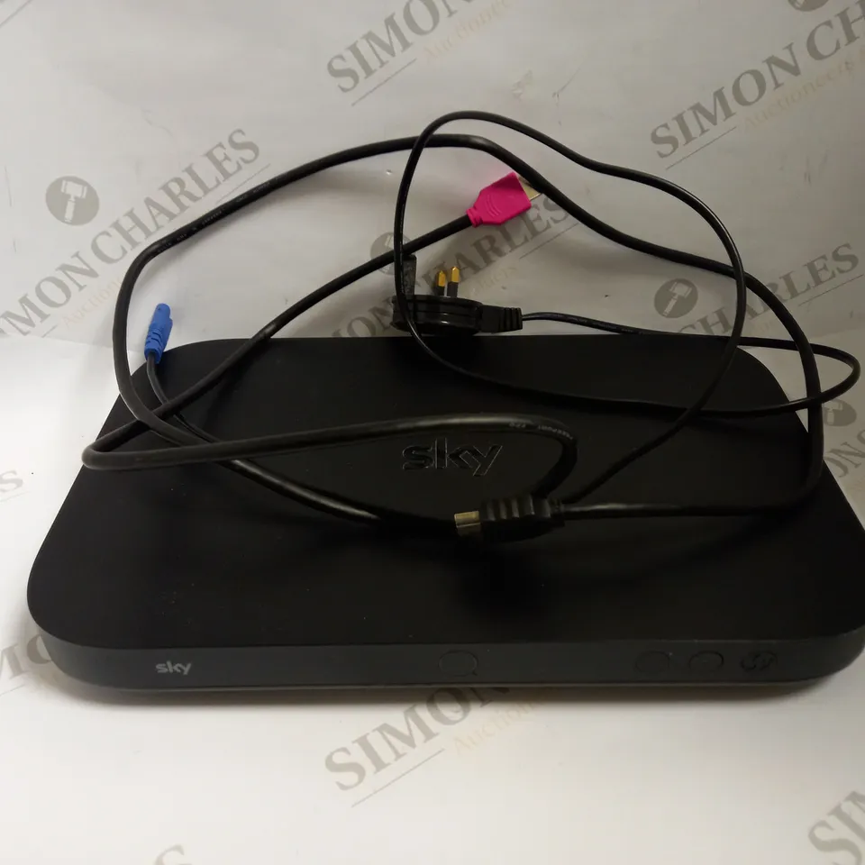 SKY Q SET TOP BOX - ES130