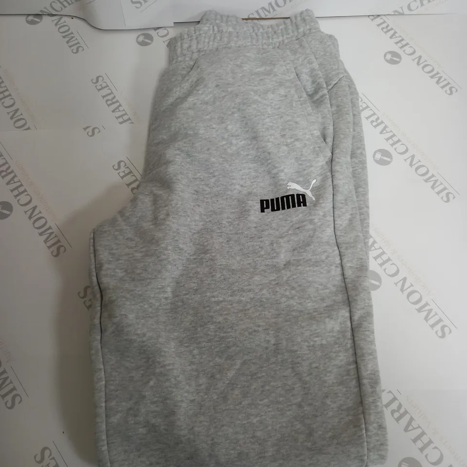 PUMA LOGO FLEECED TRACKSUIT BOTTOMS SIZE UNSPECIFIED