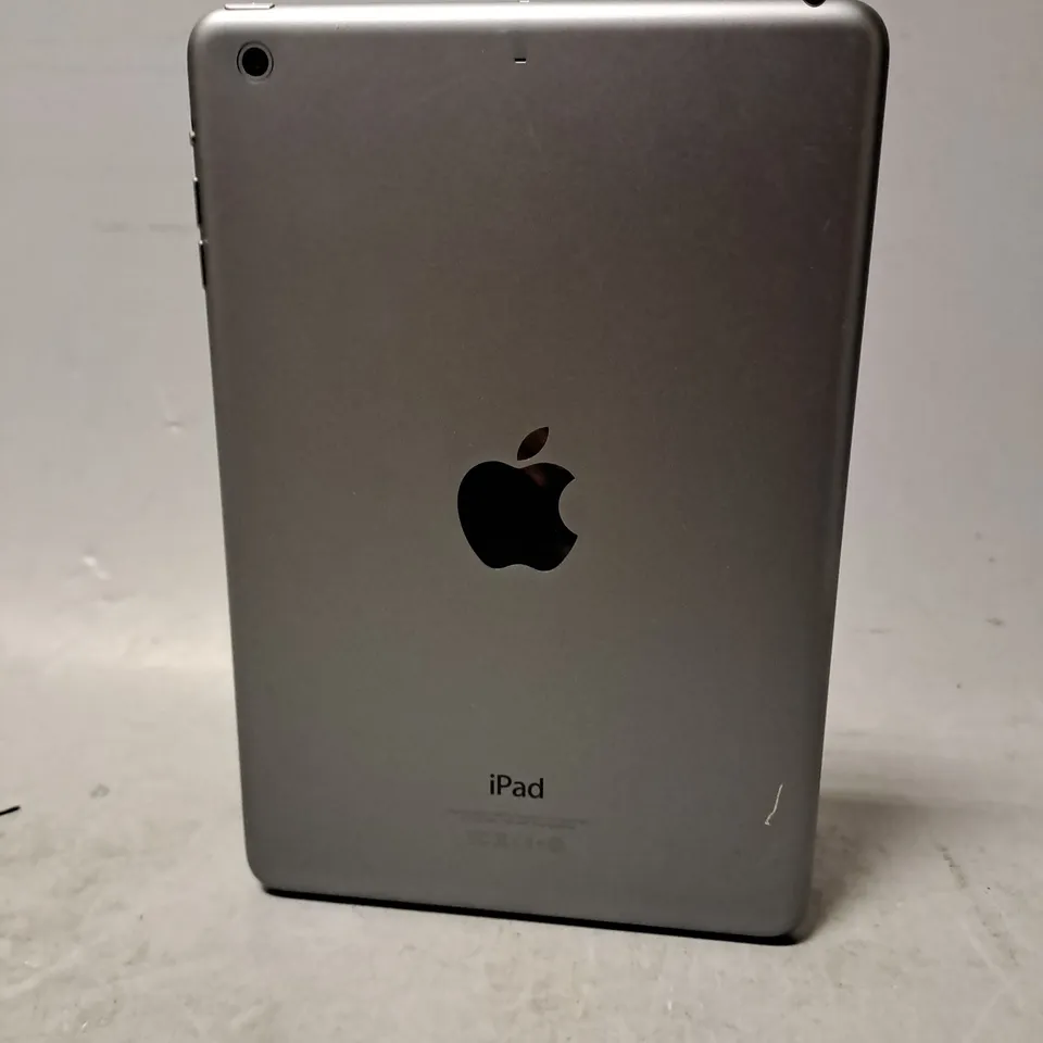 APPLE IPAD A1489