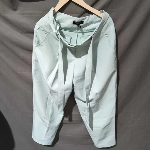 NEW LOOK PETITE WOMEN'S LIGHTWEIGHT HOODED JACKET – UK 10 – LIGHT BLUE