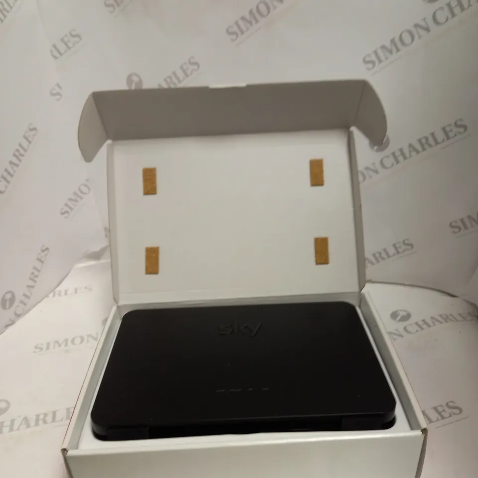 SKY BROADBAND BOX 