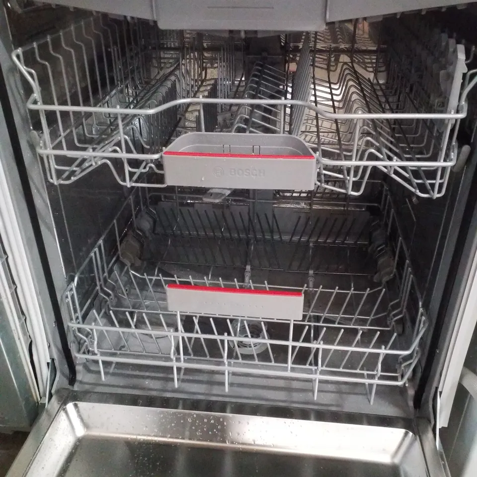 BOSCH SERIES 4 SMV4HVX00G WIFI CONNECTED FULLY INTEGRATED STANDARD DISHWASHER - STAINLESS STEEL CONTROL PANEL