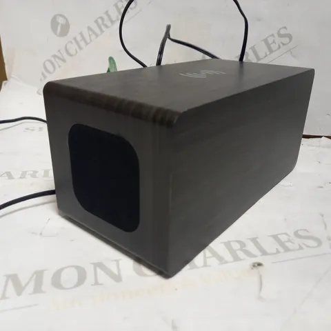 POLAROID BLUETOOTH QI CHARGING ALARM CLOCK