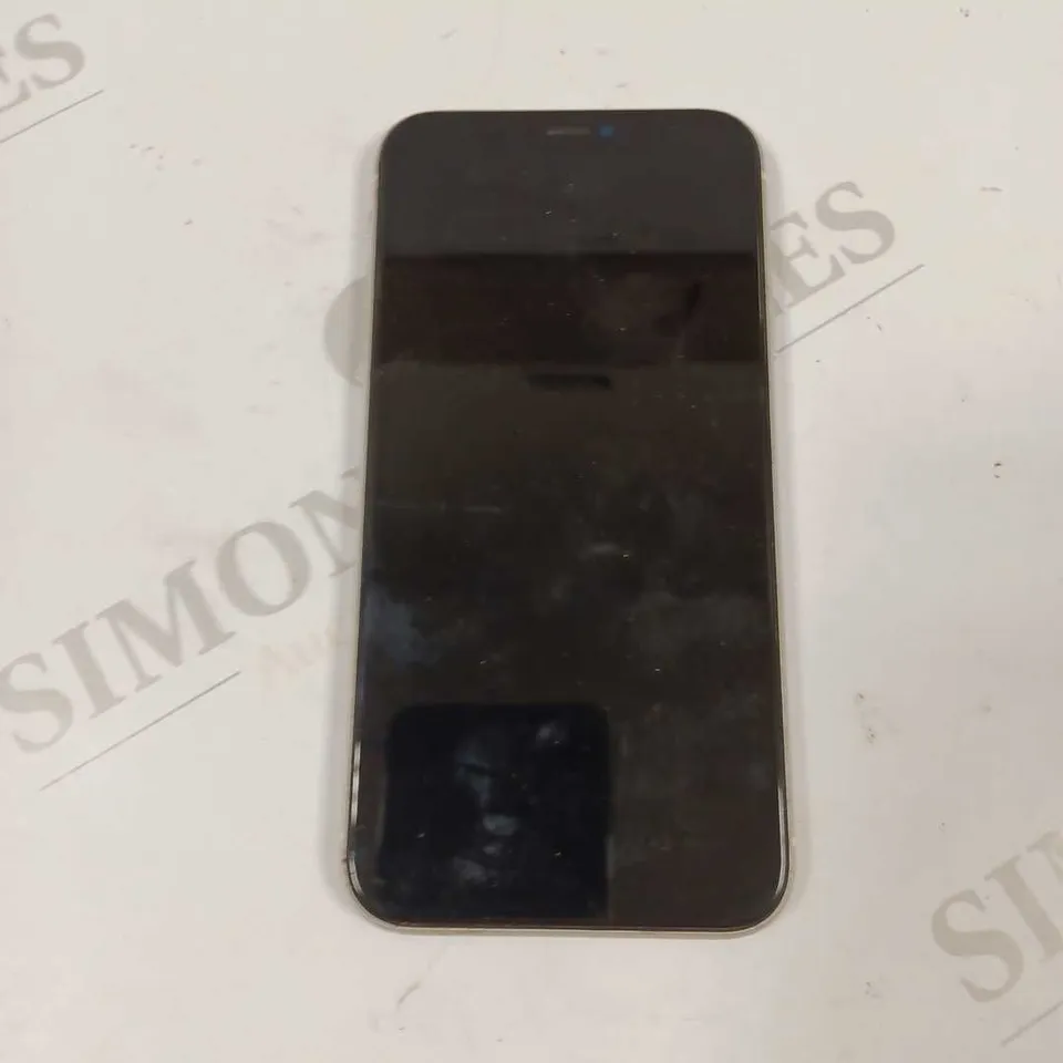 BOXED IPHONE 11 64GB - WHITE