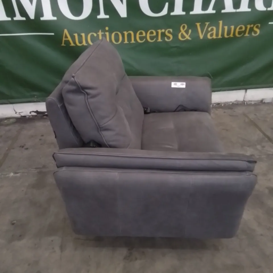 QUALITY ITALIAN DESIGNER LEATHER ELECTRIC RECLINING ARM CHAIR IN GREY