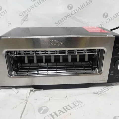 BOXED NINJA 2 IN 1 TOASTER & GRILL ST100UK