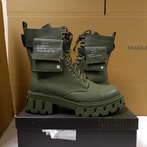 KOI KHAKI BANSHEE BOOTS - SIZE 8