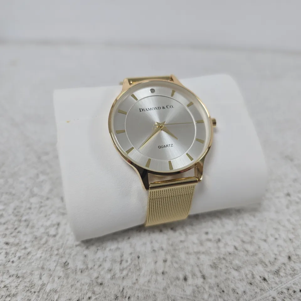 DIAMOND & CO GOLD-TONE QUARTZ WRISTWATCH WITH MESH BRACELET