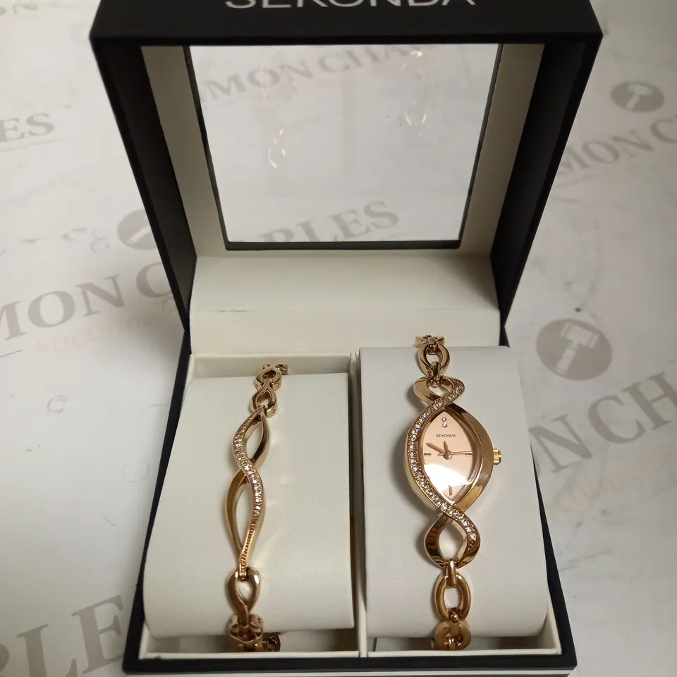 SEKONDA WATCH & BRACELET GIFT SET