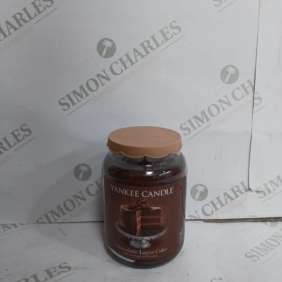 YANKEE CANDLE CHOCOLATE LAYER CAKE 
