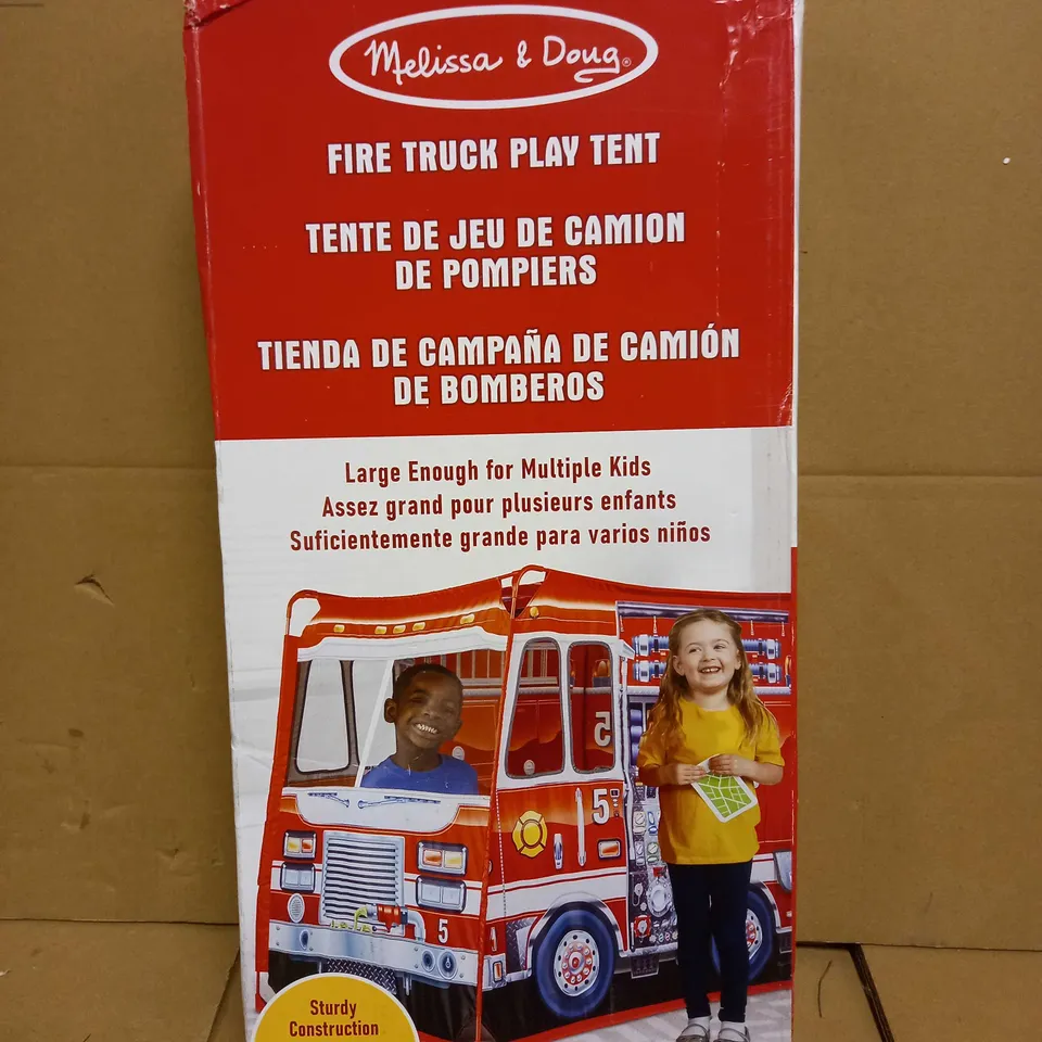 MELISSA & DOUG FIRE TRUCK PLAY TENT RRP £53.99