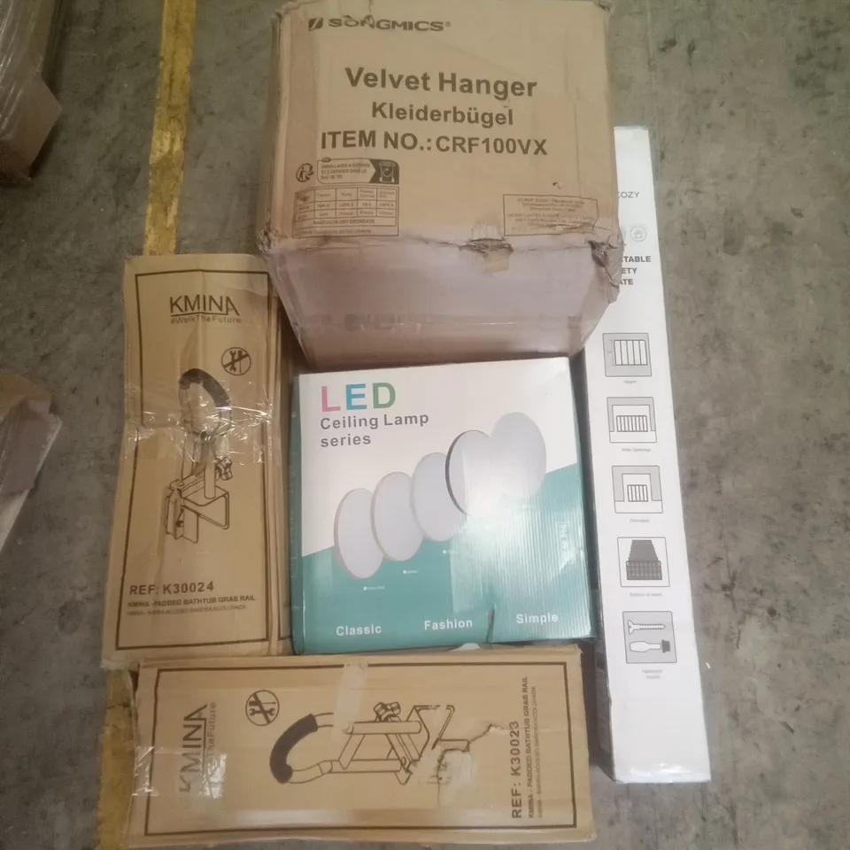 PALLET OF ASSORTED ITEMS INCLUDING SONGMICS VELVET HANGER, LED CEILING LAMP, RETRACTABLE SAFETY GATE, KMINA PADDED BATHTUB GRAB RAIL, WORLD MAP POSTER, TOILET RISER WITH HANDLES 