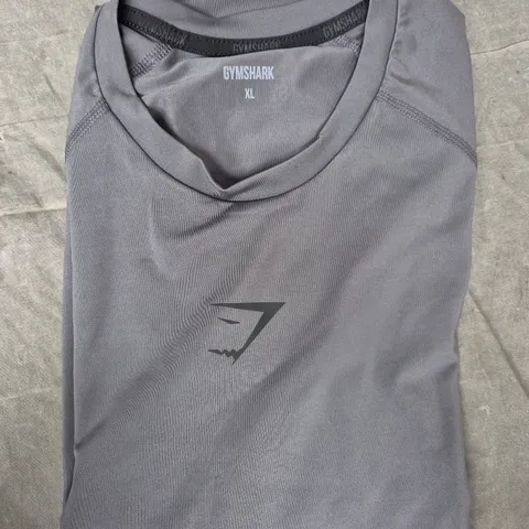 GYM SHARK ELEMENT BASELAYER T-SHIRT IN GREY SIZE XL