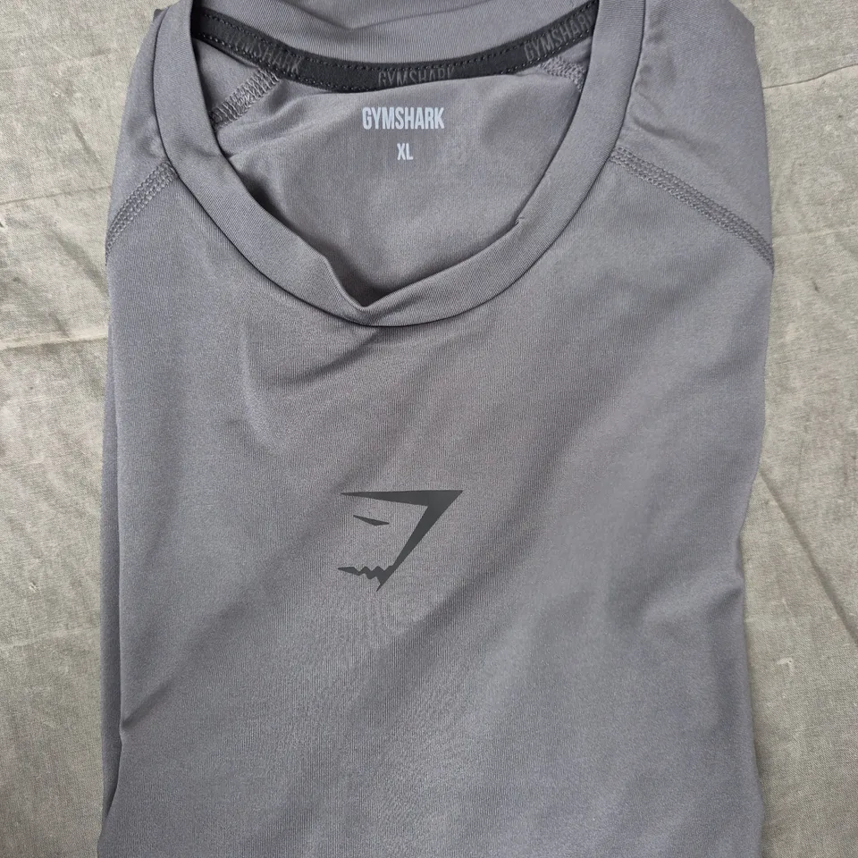 GYM SHARK ELEMENT BASELAYER T-SHIRT IN GREY SIZE XL