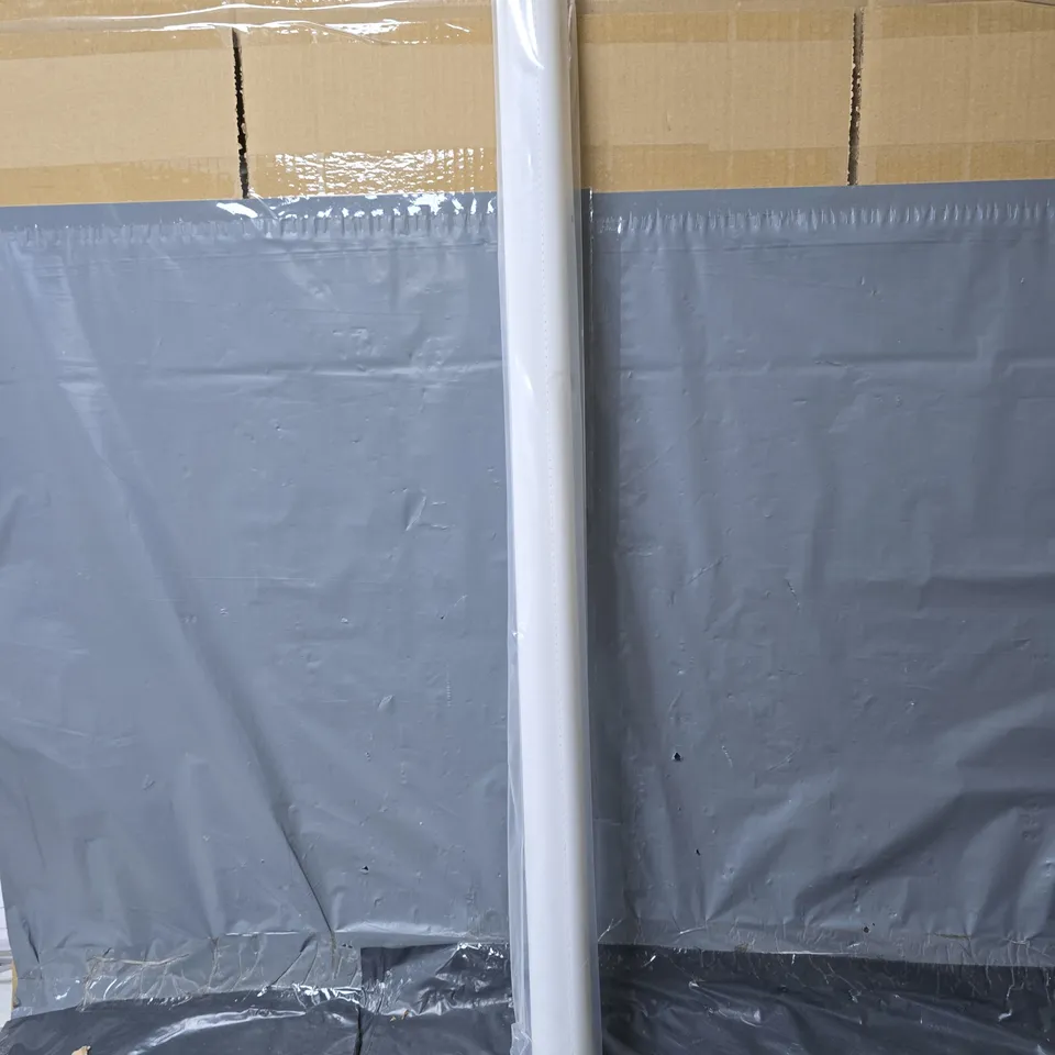 PLAIN BLACKOUT ROLLER BLIND (90X160) - COLLECTION ONLY