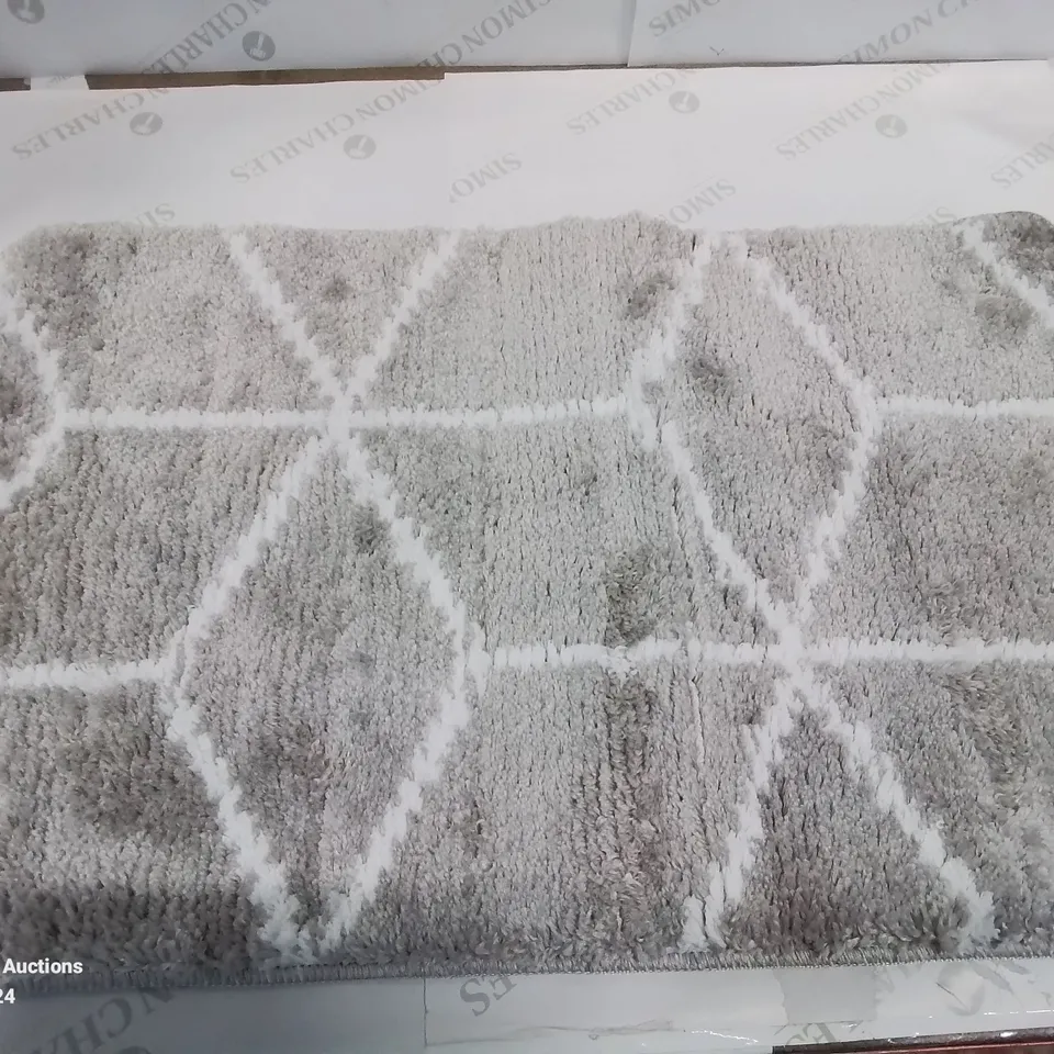 BRAND NEW PACO HOME 540 kaunas grey 50x80cm bath mat