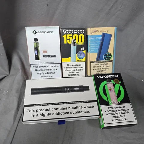 APPROXIMATELY 20 ASSORTED VAPE & E-CIGARETTE PRODUCTS TO INCLUDE BRANDS SUCH AS GEEKVAPE, VAPORESSO, VOOPOO, ETC