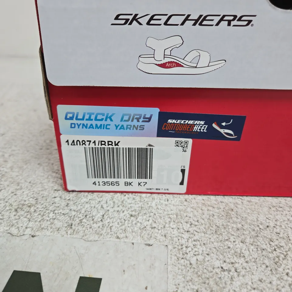 SKECHERS ARCH FIT SANDALS – BLACK, STRAPPY WITH THREE BUCKLES UK 7
