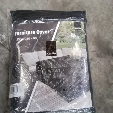 BAGGED GARDEN FURNITURE COVER 250X250X90